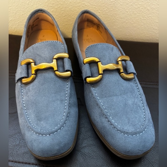 Time and Tru Shoes - Blue Faux Suede Loafer with Gold Buckle, Flat Slip On Work Shoes, Size 7